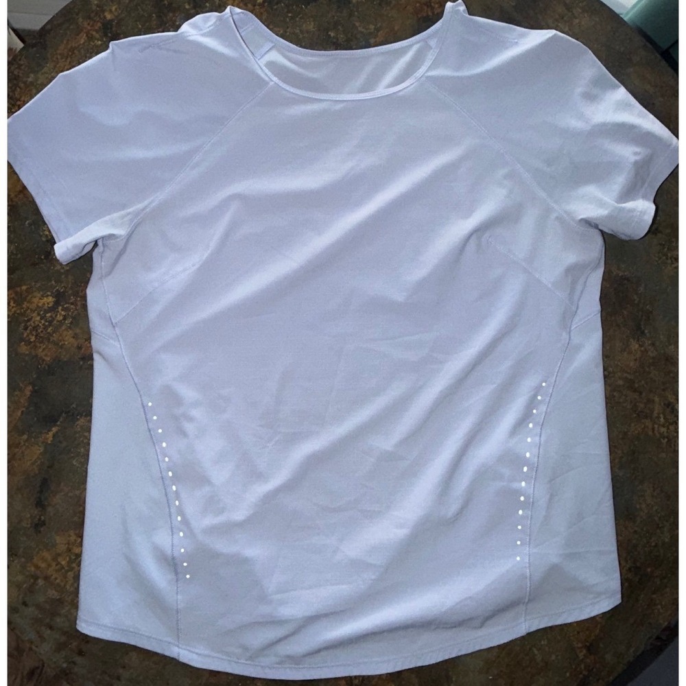Lululemon Ultralight Reflective Running Tee Small Light Blue 17" pit to pit